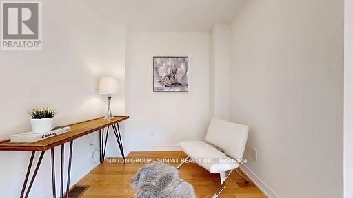 3964 Thomas Alton Boulevard, Burlington, ON - Indoor Photo Showing Other Room