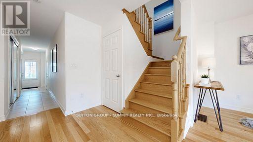 3964 Thomas Alton Boulevard, Burlington, ON - Indoor Photo Showing Other Room