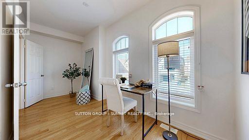 3964 Thomas Alton Boulevard, Burlington, ON - Indoor Photo Showing Other Room