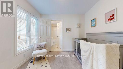 3964 Thomas Alton Boulevard, Burlington, ON - Indoor Photo Showing Bedroom