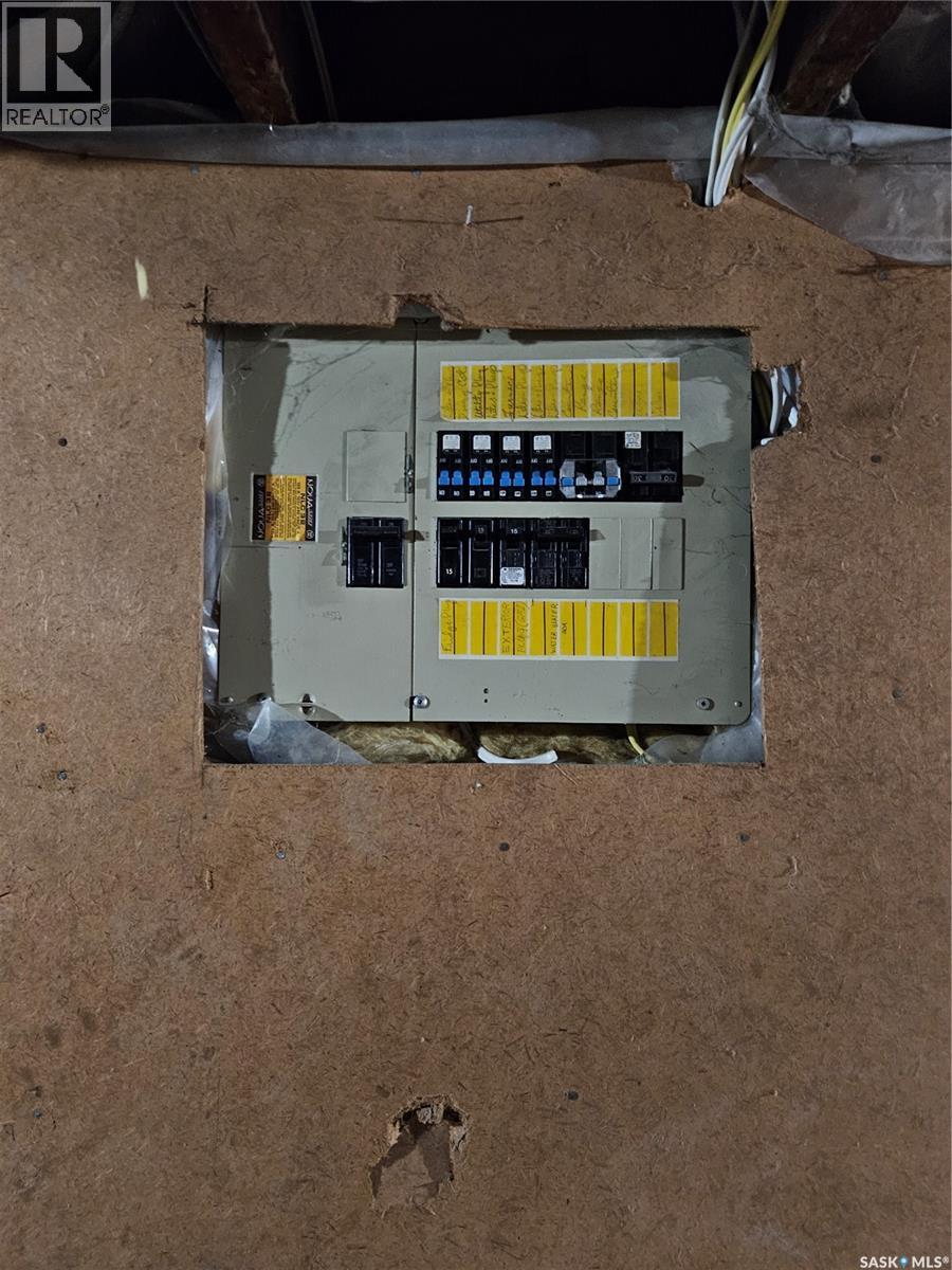 1130 Angus Street, Regina, SK -