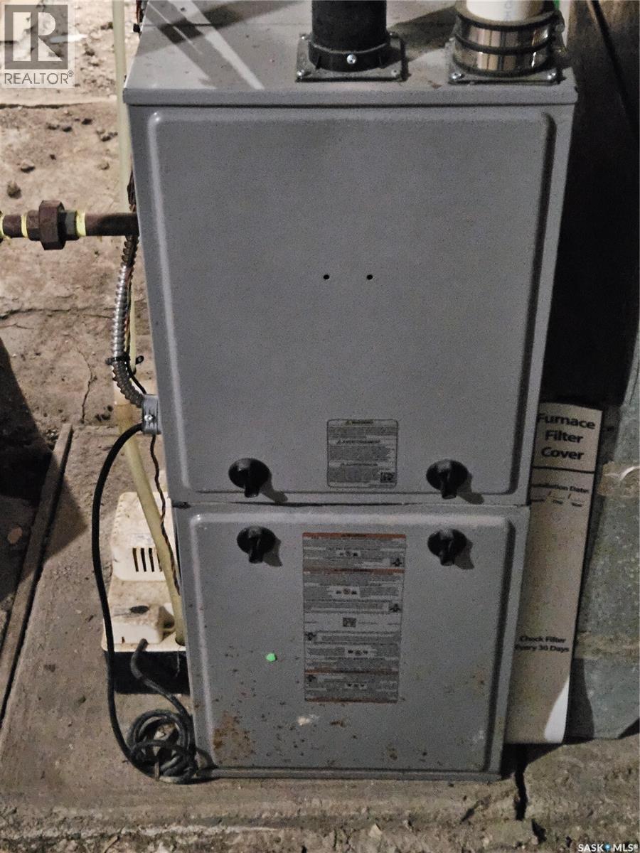 1130 Angus Street, Regina, SK - Indoor Photo Showing Basement