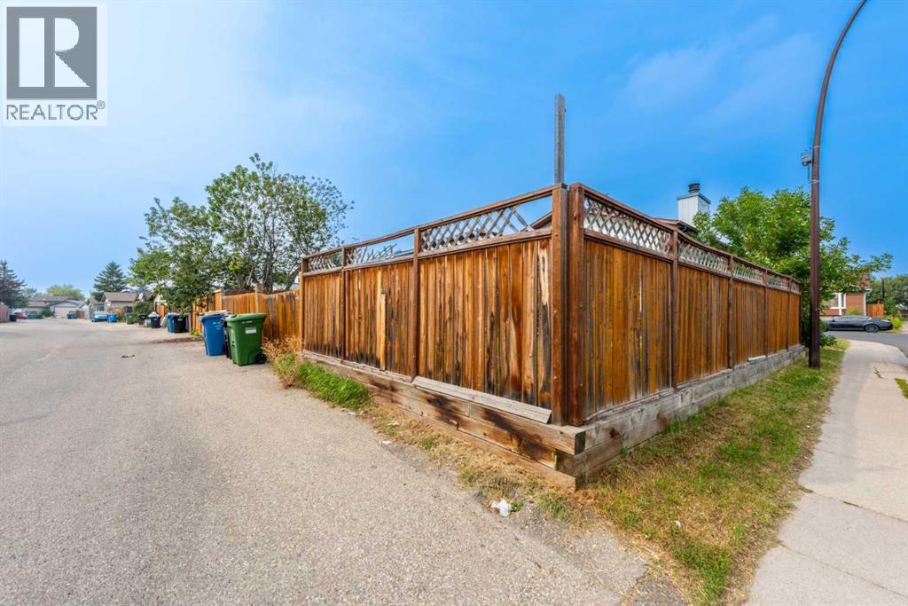 100 Whitehaven Road Ne, Calgary, AB