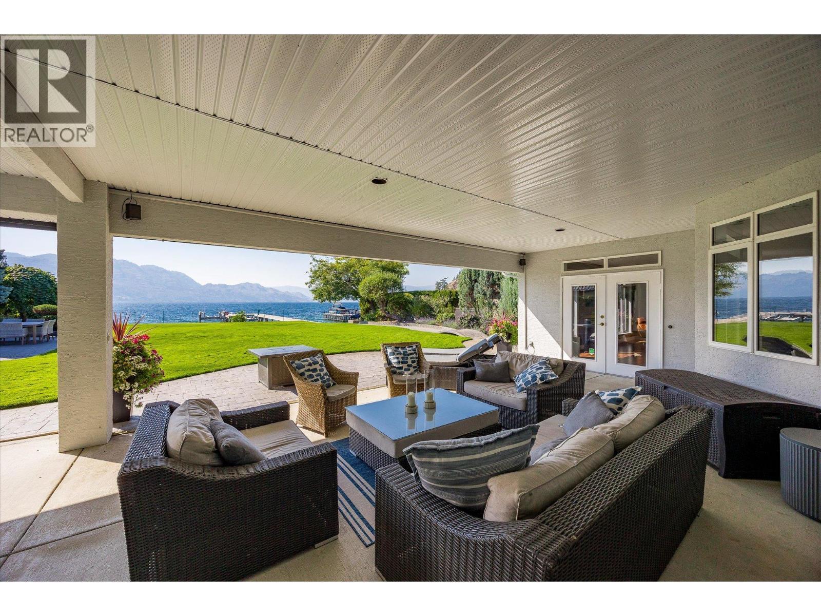 2577 Whitworth Road, West Kelowna, BC - Outdoor With Deck Patio Veranda