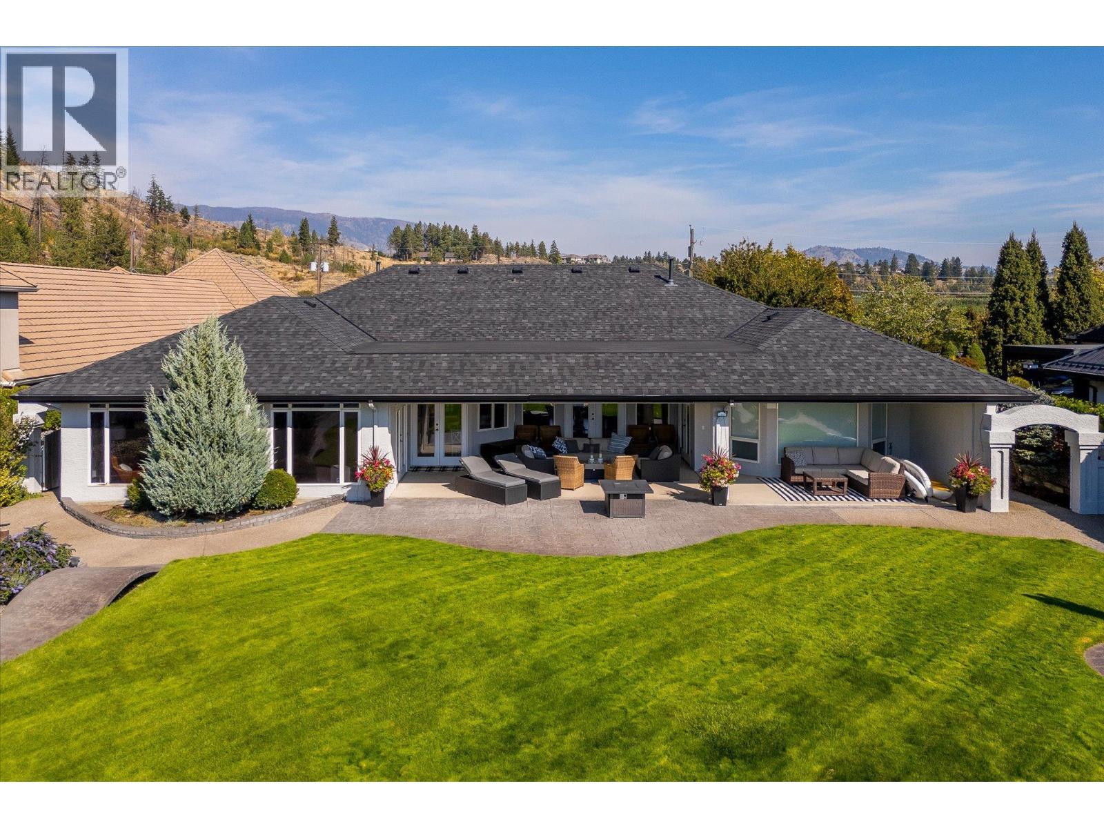 2577 Whitworth Road, West Kelowna, BC - Outdoor