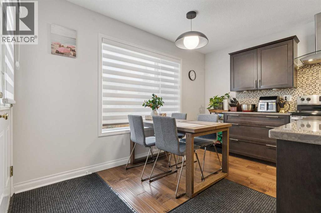 328 Douglas Glen Heath Se, Calgary, AB - Indoor