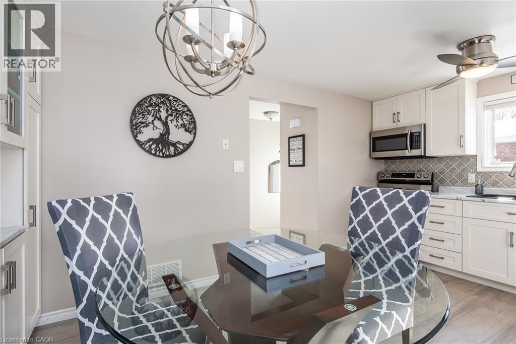 34 Sacha Road, Cambridge, ON - Indoor Photo Showing Other Room