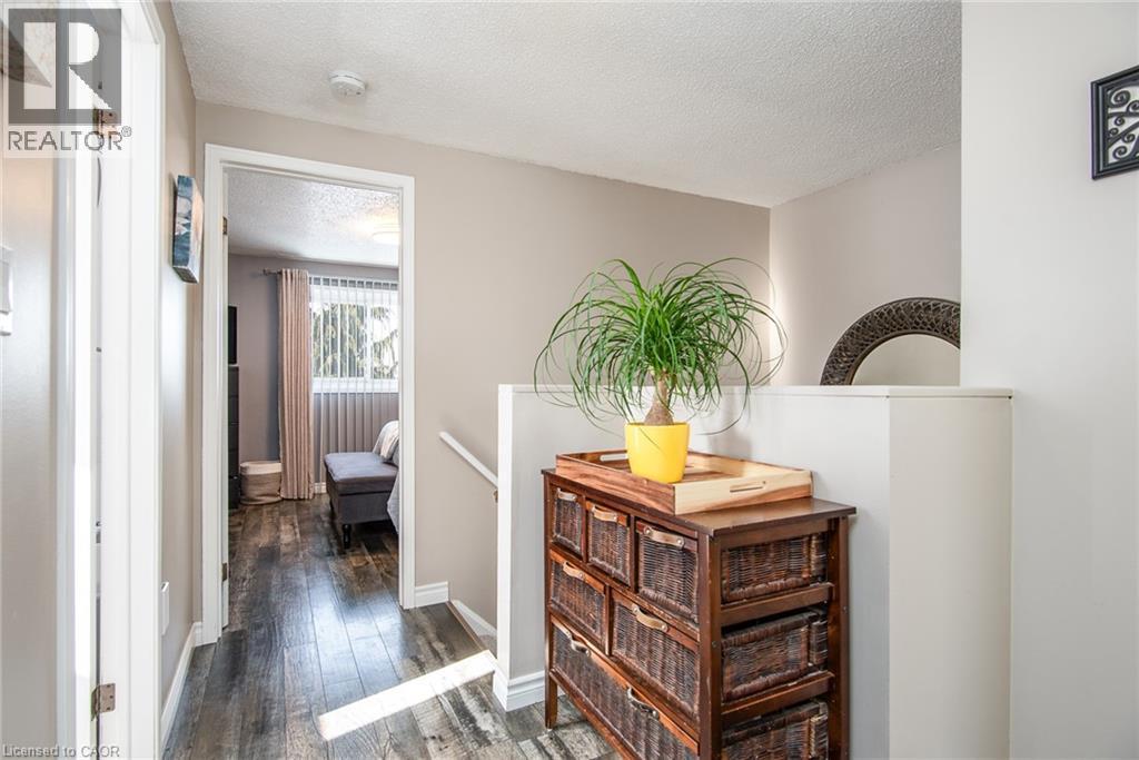 34 Sacha Road, Cambridge, ON - Indoor Photo Showing Other Room