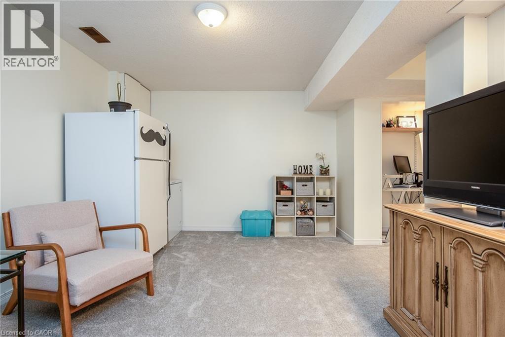 34 Sacha Road, Cambridge, ON - Indoor