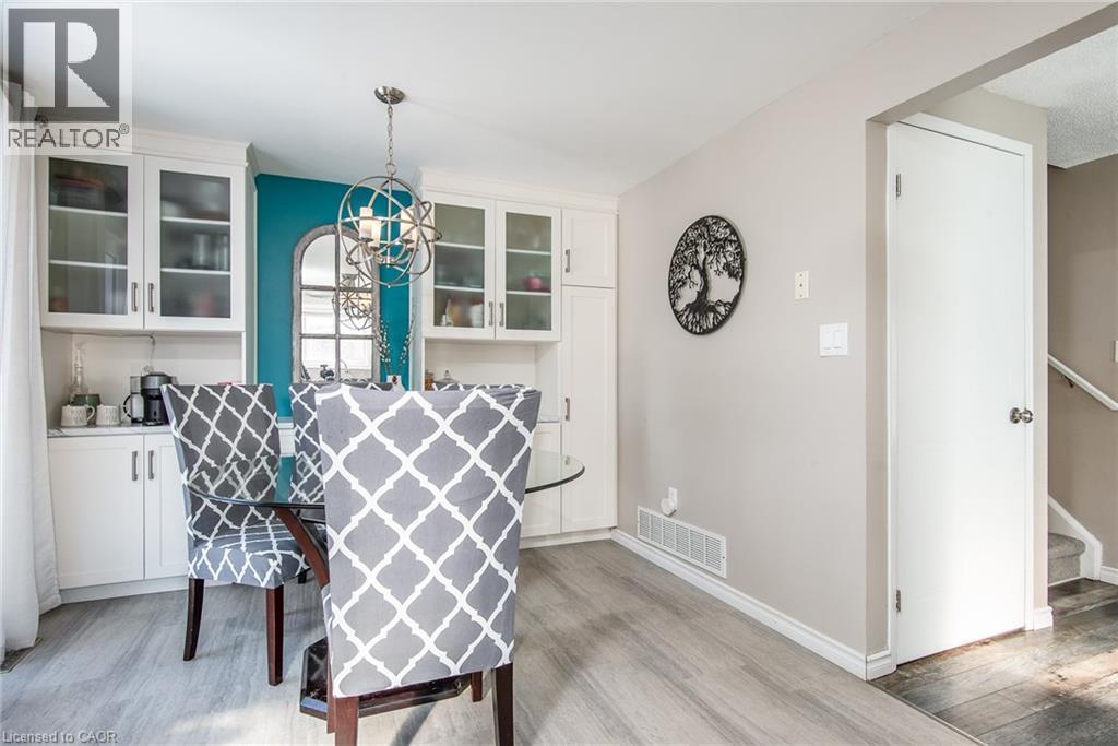 34 Sacha Road, Cambridge, ON - Indoor Photo Showing Other Room