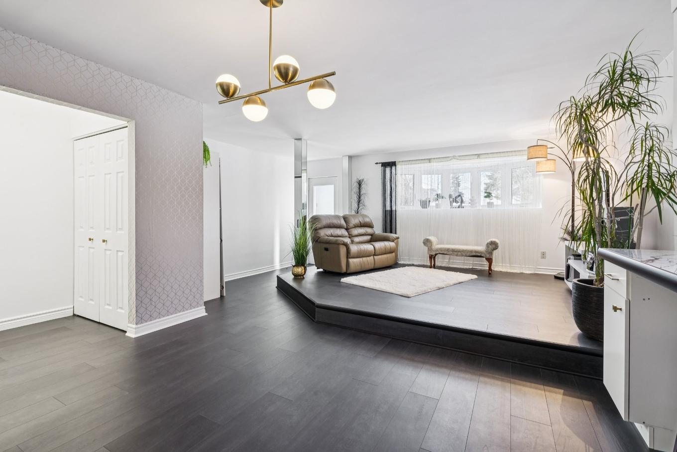 Salle à manger - 5915 Rue Vieni, Brossard, QC - Indoor