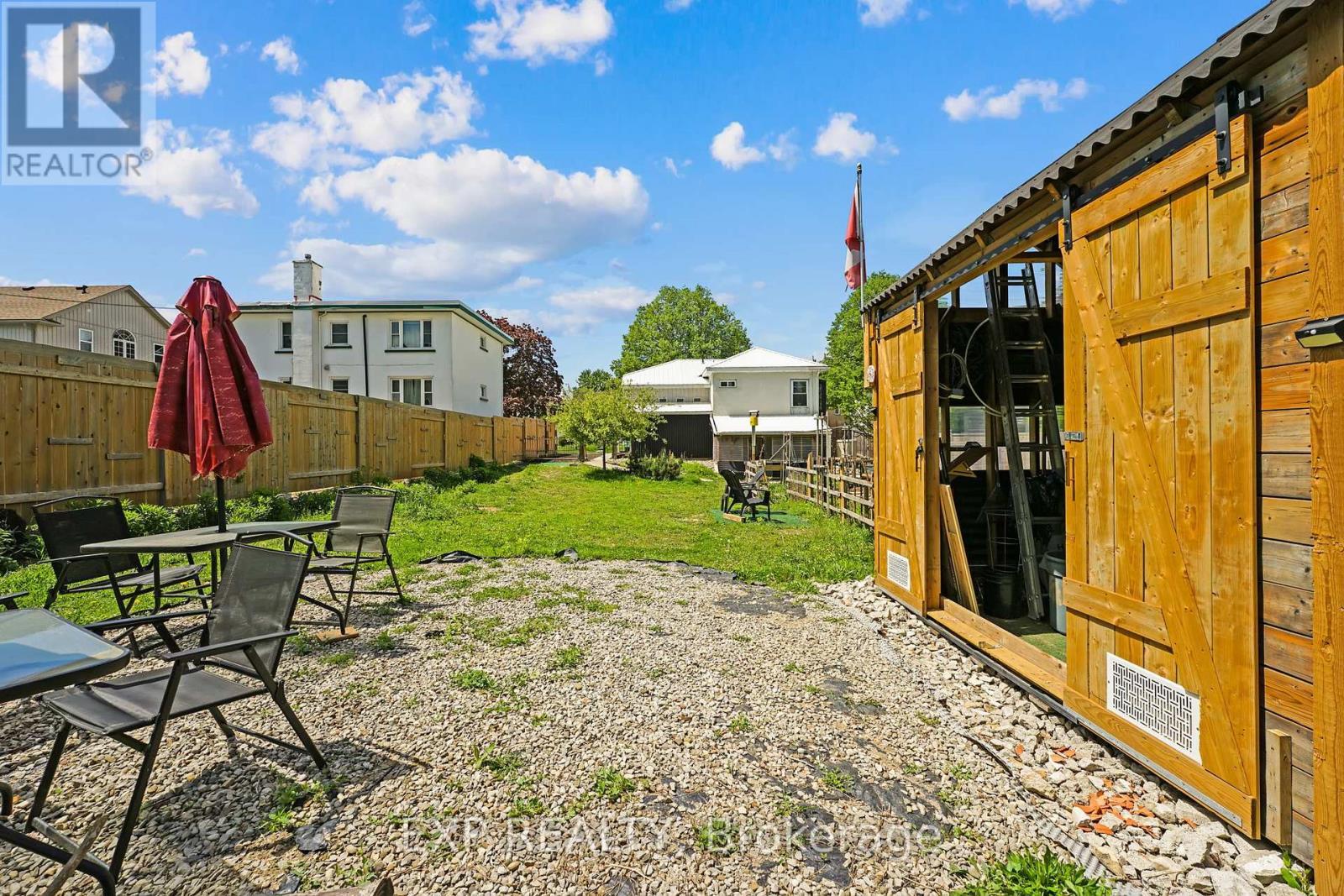 82 Kehl Street, Kitchener, ON - Outdoor