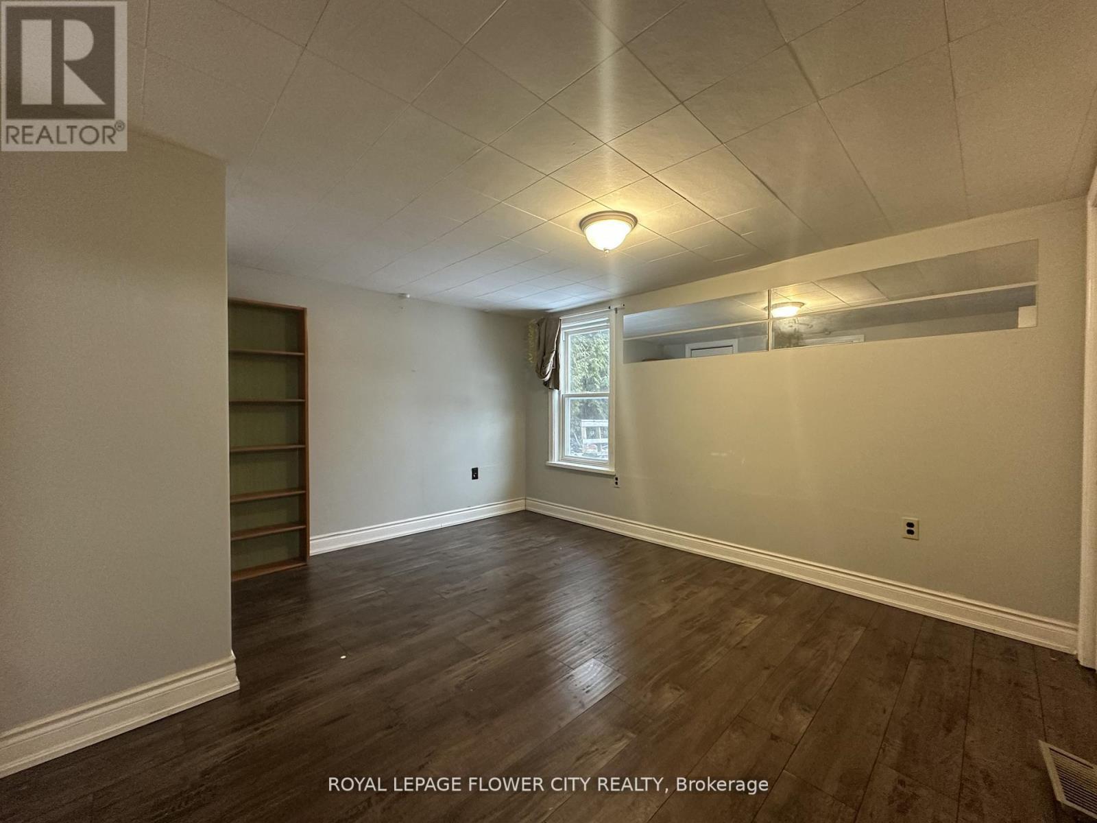 9406 Sideroad 5 Side Road, Erin, ON - Indoor Photo Showing Other Room