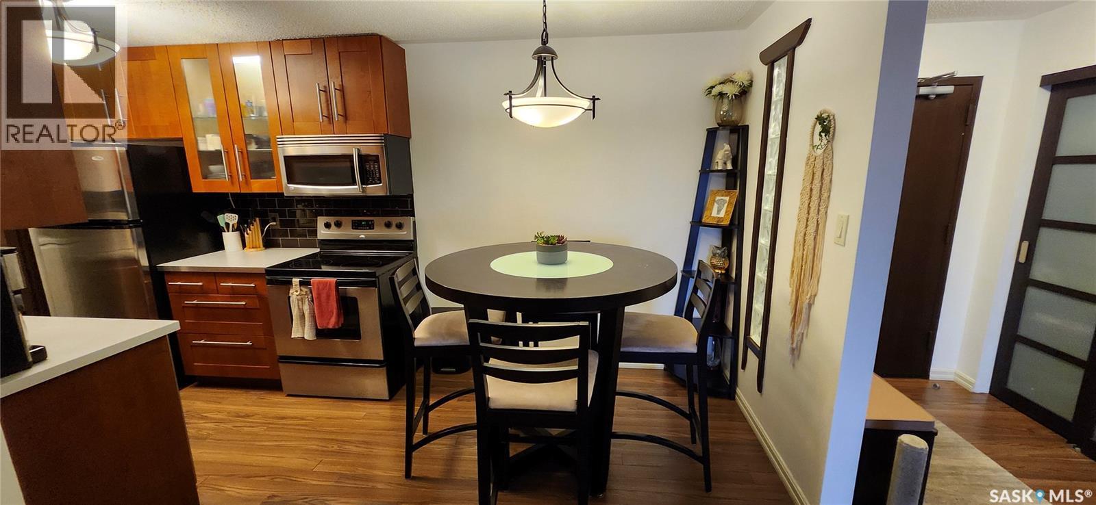 206 802A Kingsmere Boulevard, Saskatoon, SK - Indoor