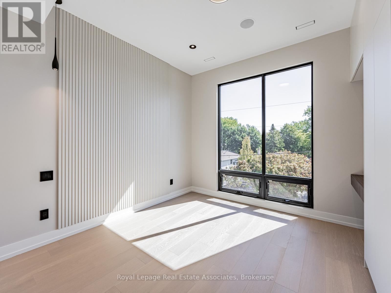 953 Halliday Avenue, Mississauga, ON - Indoor Photo Showing Other Room