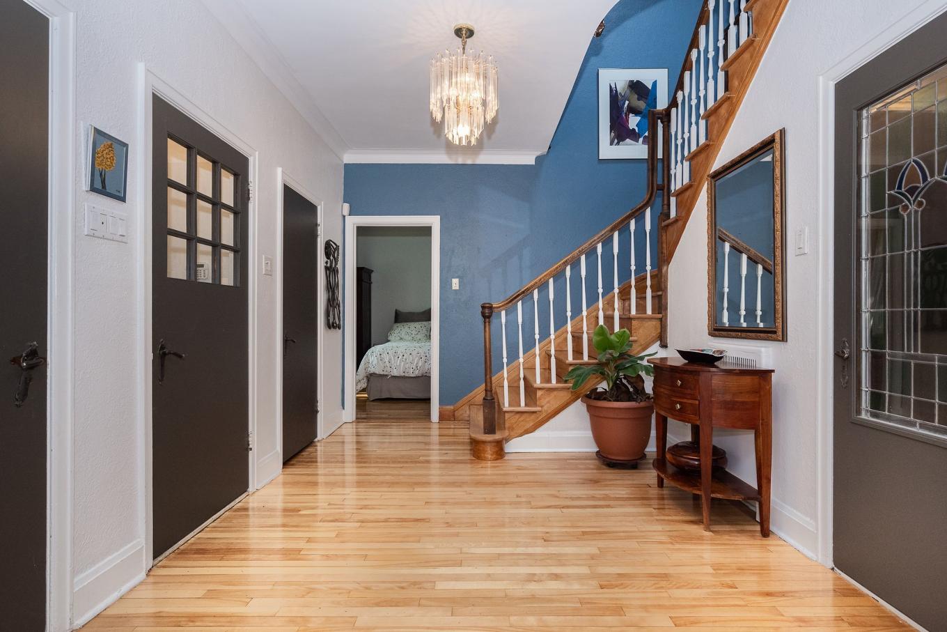 Hall - 4641 Av. Lacombe, Montréal (Côte-Des-Neiges/Notre-Dame-De-Grâce), QC - Indoor Photo Showing Other Room