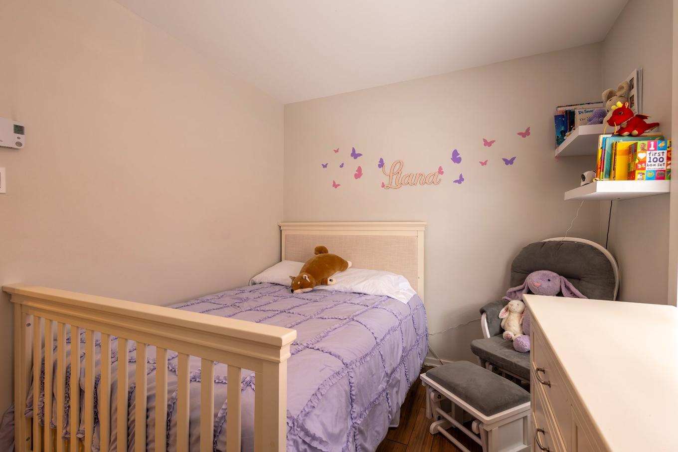 Bedroom - 9978 Boul. Perras, Montréal (Rivière-Des-Prairies/Pointe-Aux-Trembles), QC - Indoor Photo Showing Bedroom