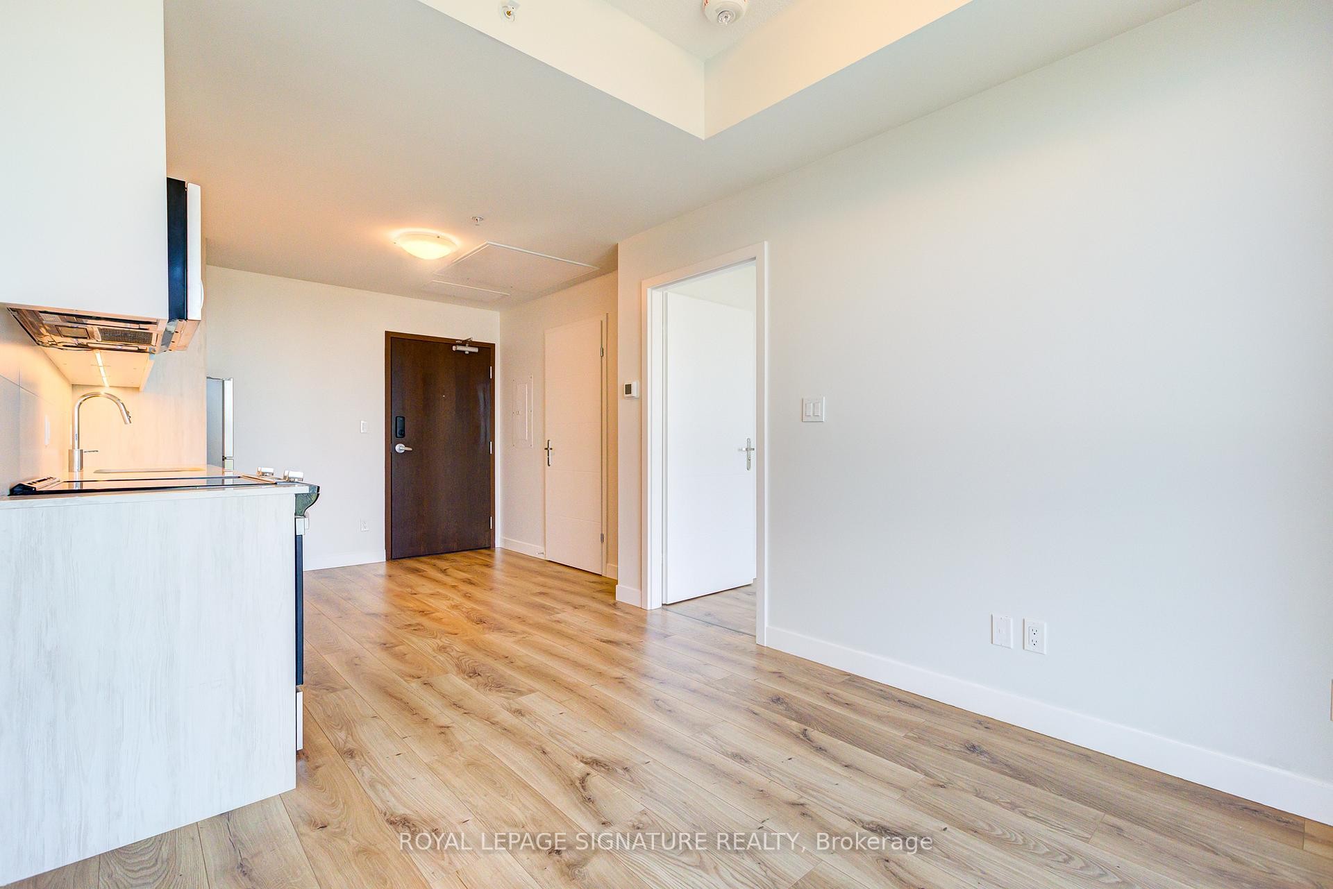 3901-60 Frederick Street, Kitchener, ON - Indoor Photo Showing Other Room