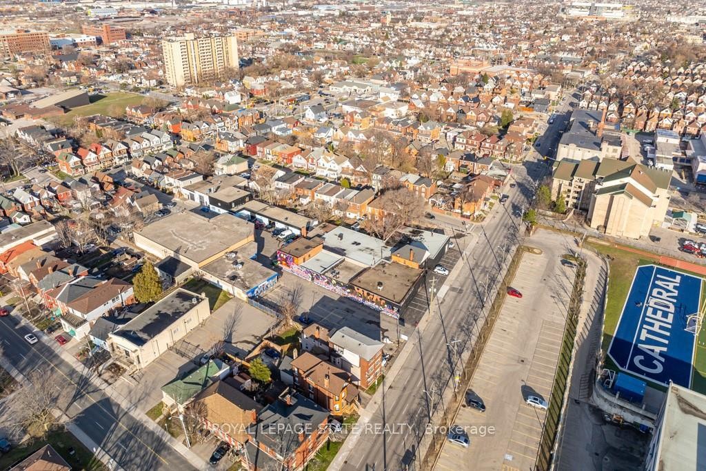 525 Wilson Street, Hamilton, ON