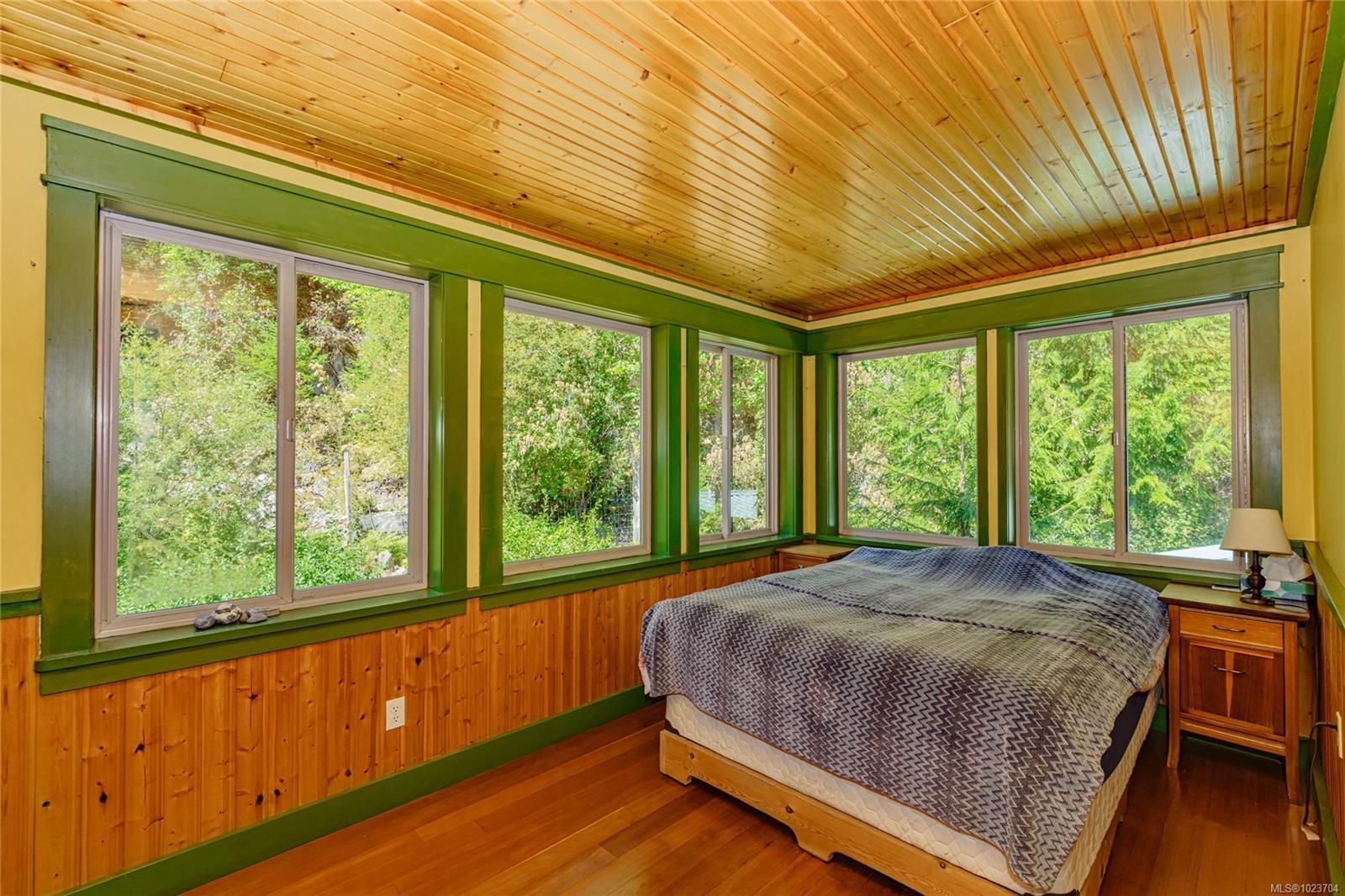 1252 Isabella Point Rd, Salt Spring, BC