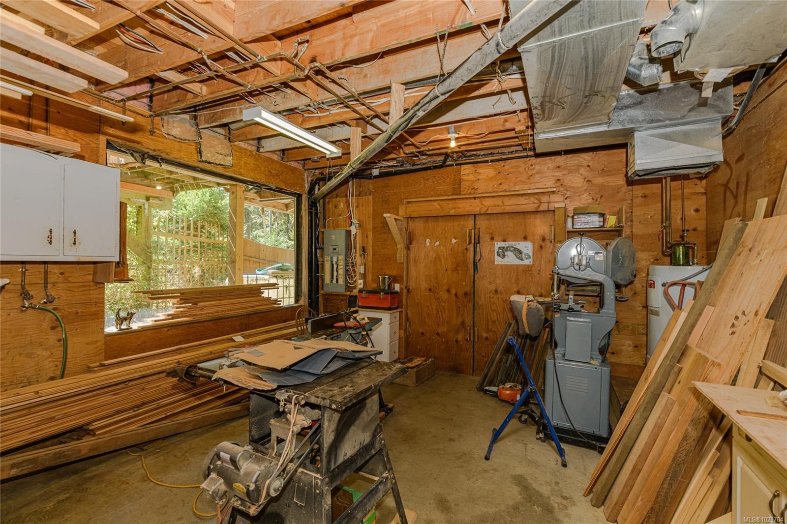 1252 Isabella Point Rd, Salt Spring, BC
