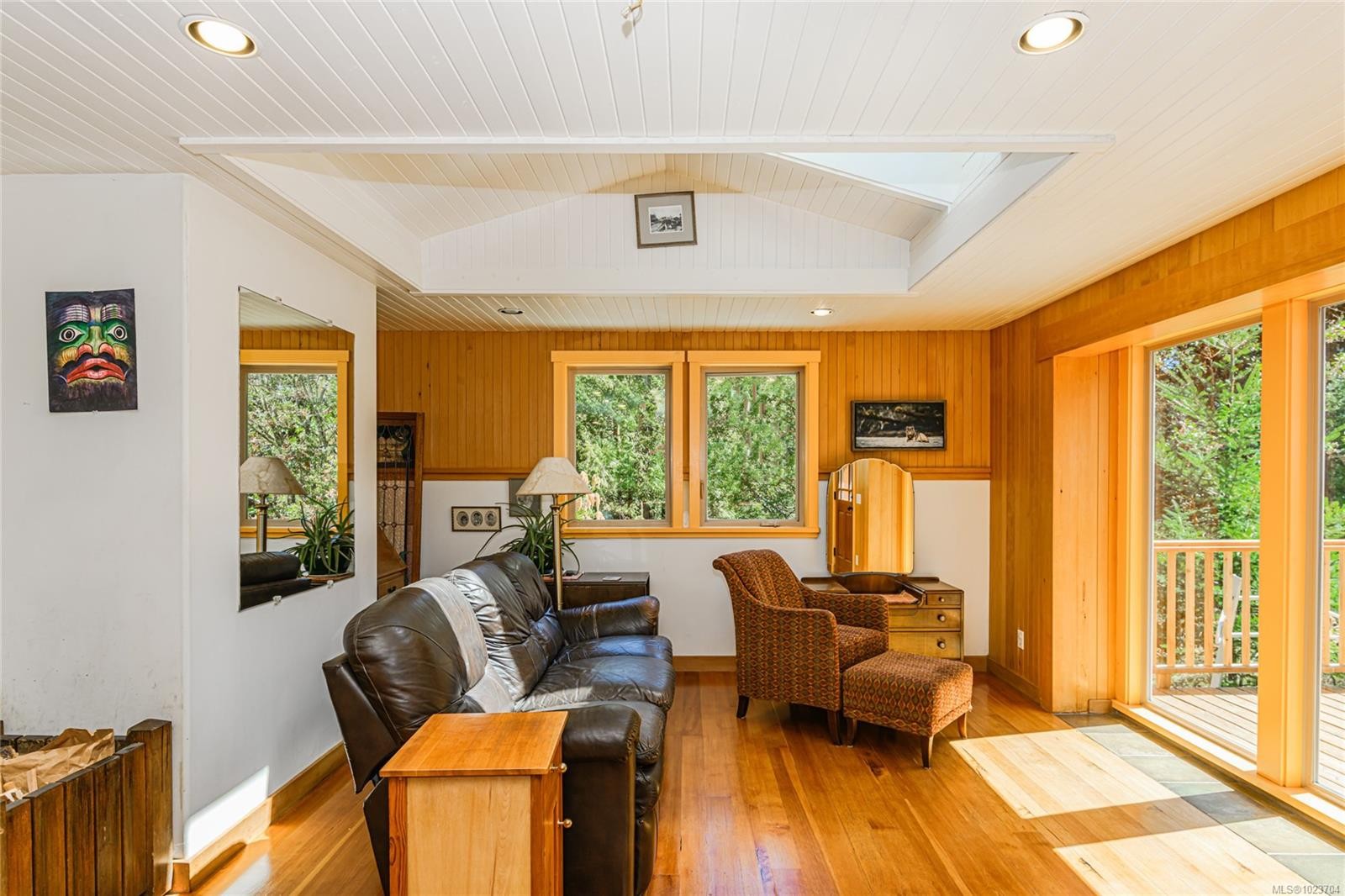 1252 Isabella Point Rd, Salt Spring, BC
