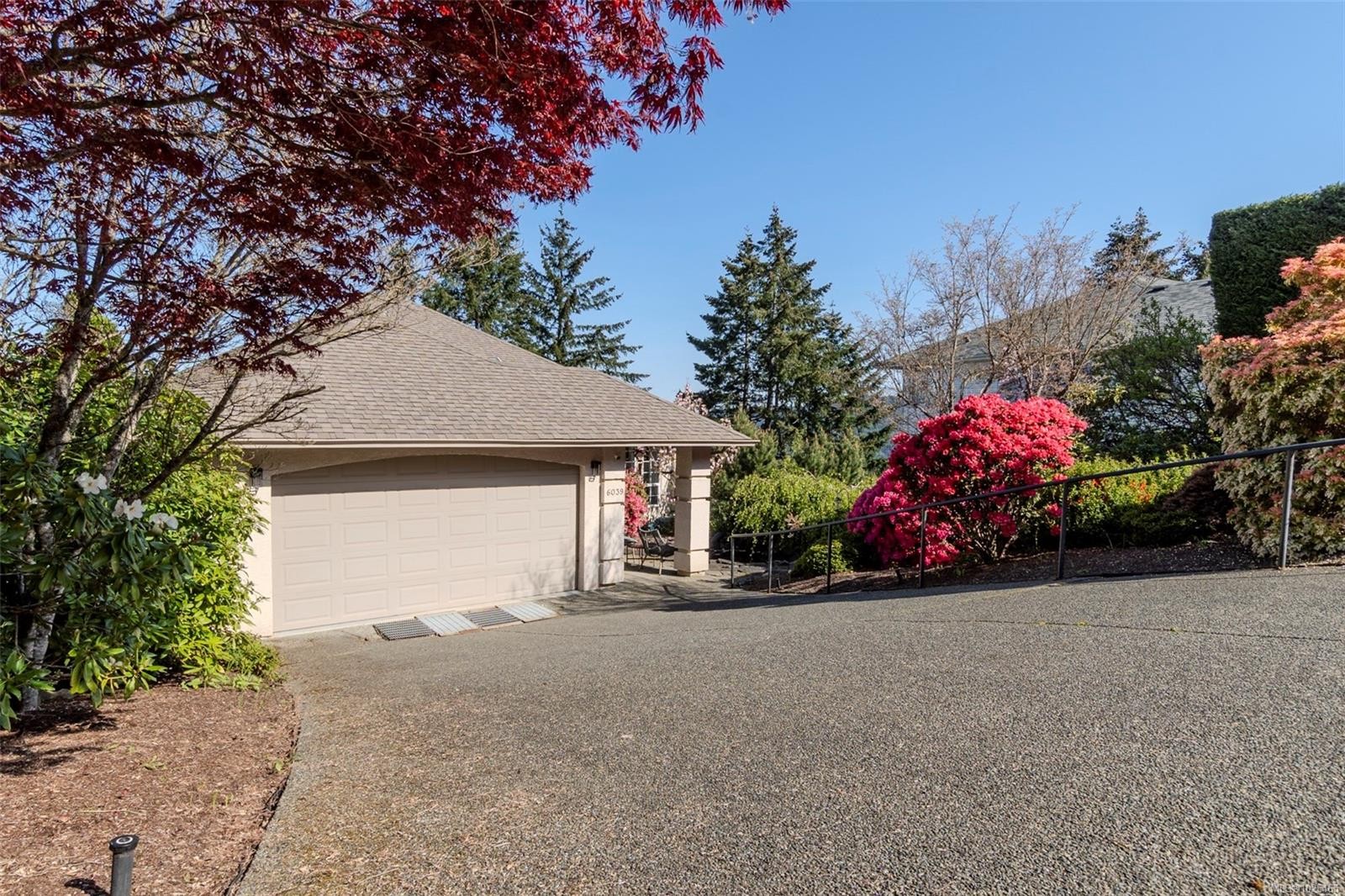 6039 Chippewa Rd, Duncan, BC