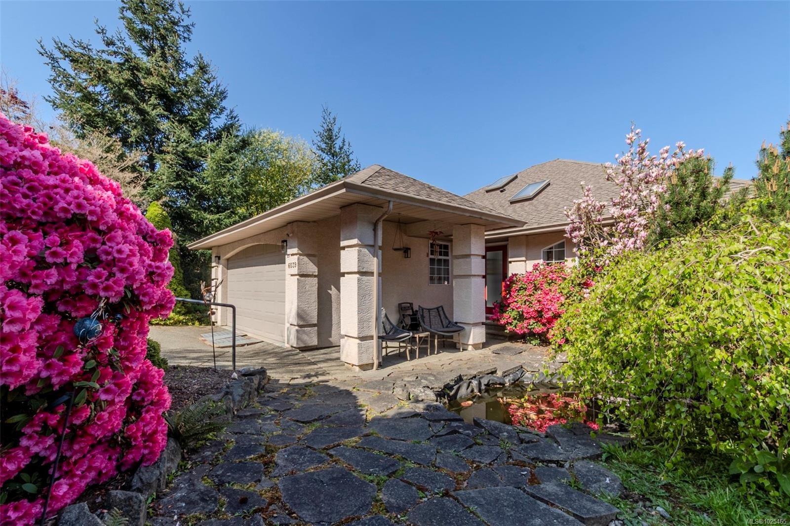 6039 Chippewa Rd, Duncan, BC