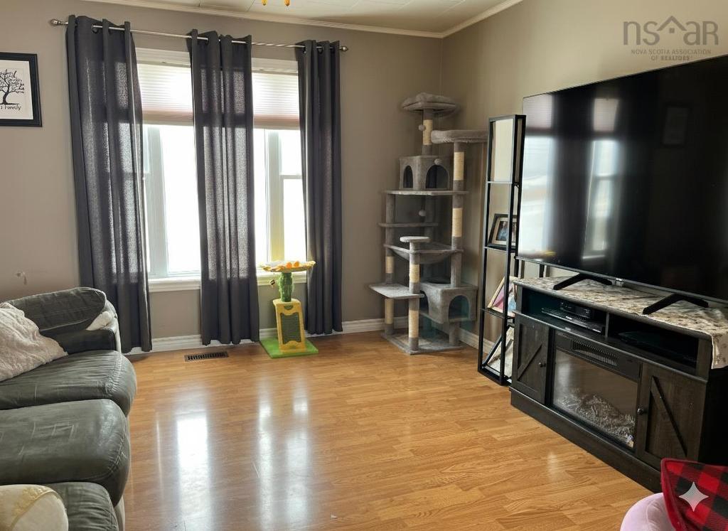 68 Mcgee Street, Springhill, NS