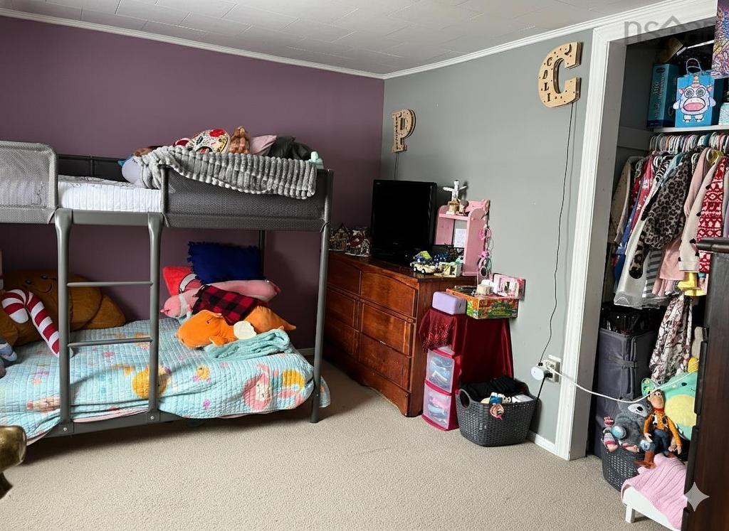 68 Mcgee Street, Springhill, NS