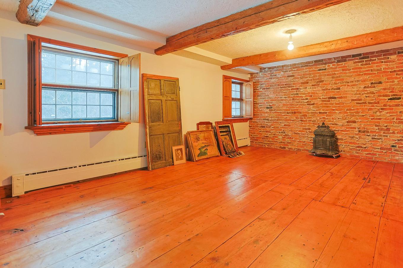 Living room - 3853 Rue Guillemette, Shawinigan, QC - Indoor Photo Showing Other Room