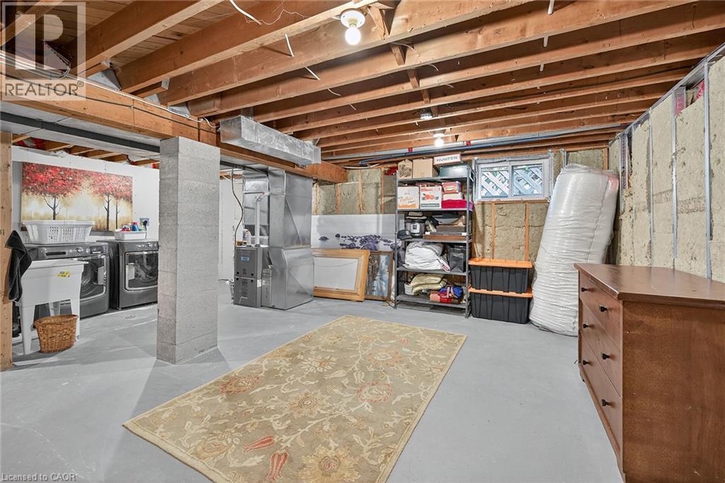 233 Townsend Avenue, Burlington, ON - Indoor Photo Showing Basement