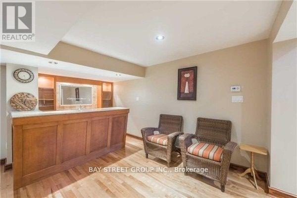 1588 Truscott Drive, Mississauga, ON - Indoor Photo Showing Other Room