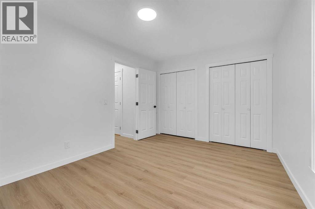 63 Penworth Close Se, Calgary, AB - Indoor Photo Showing Other Room