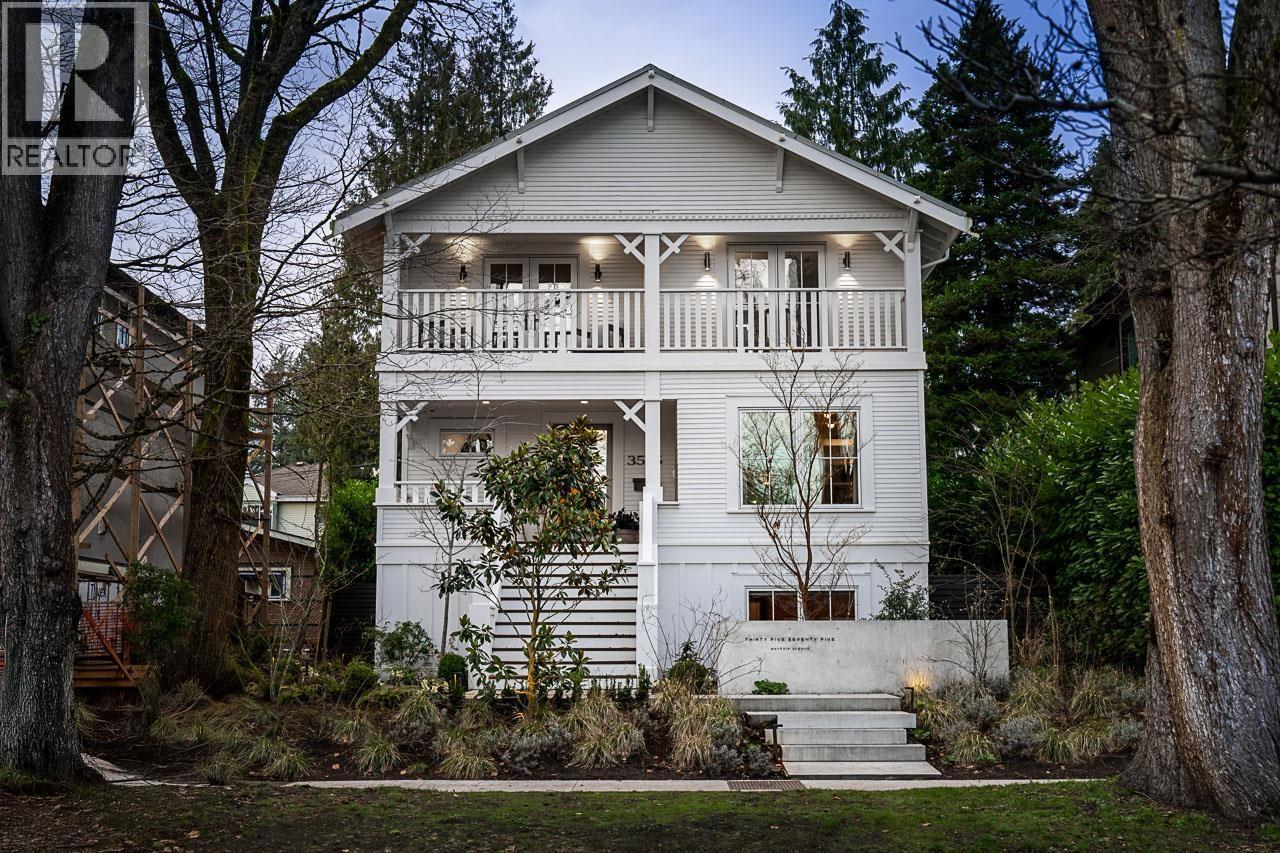 3575 Mayfair Avenue, Vancouver, BC - Outdoor