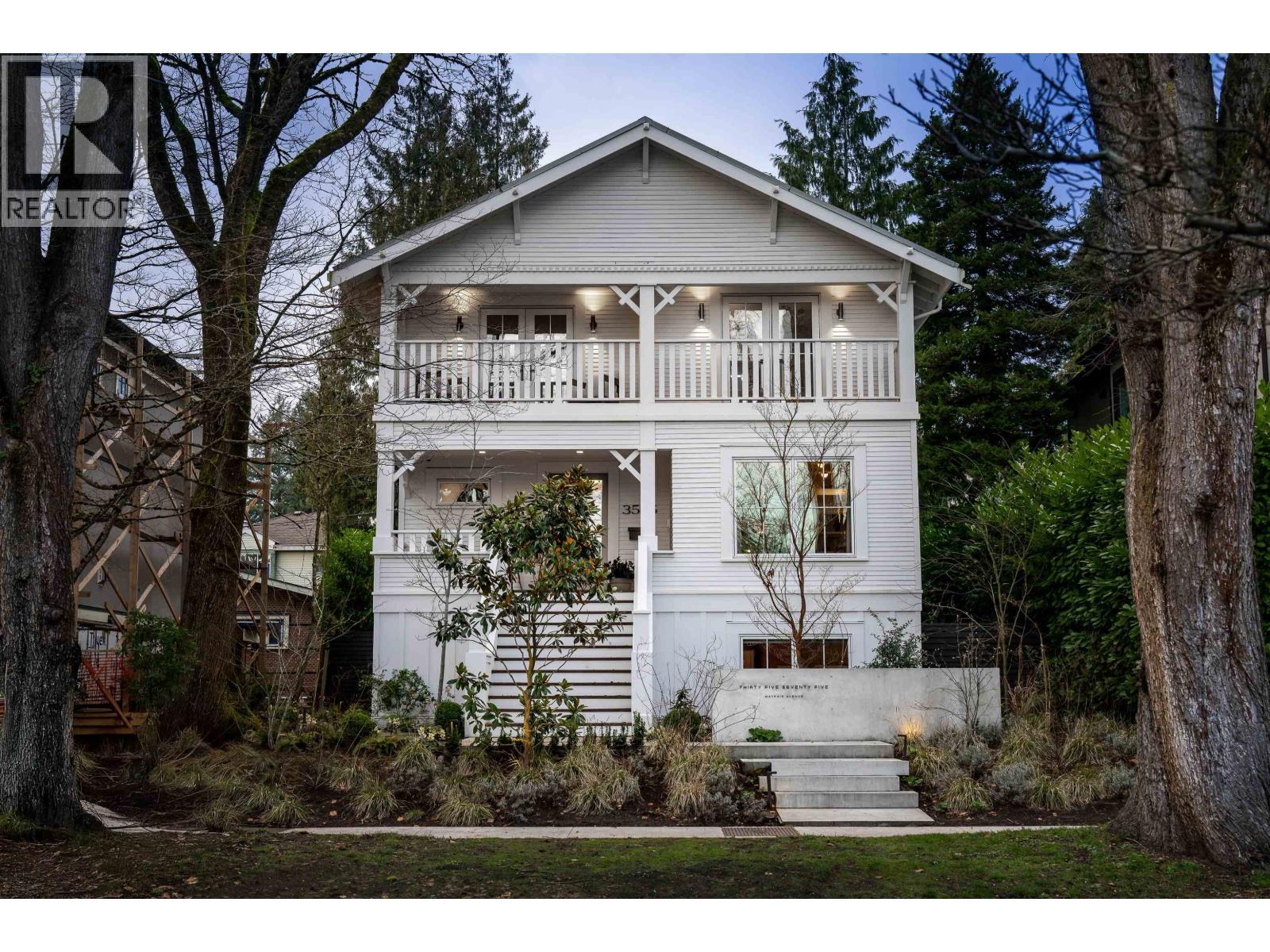 3575 Mayfair Avenue, Vancouver, BC - Outdoor