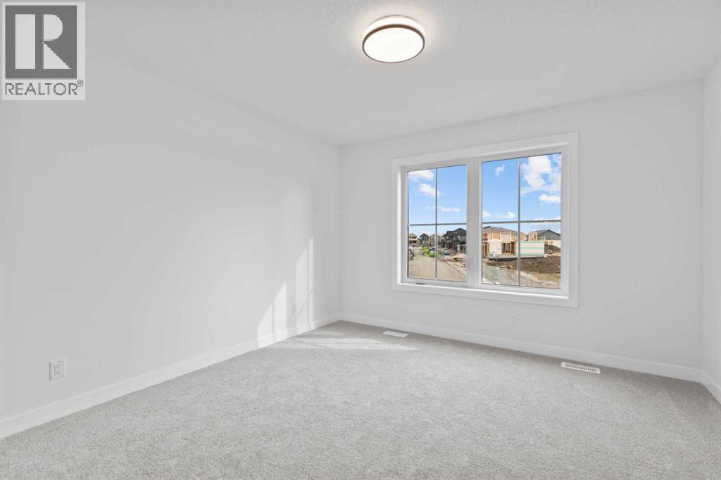 175 Belvedere Crescent Se, Calgary, AB