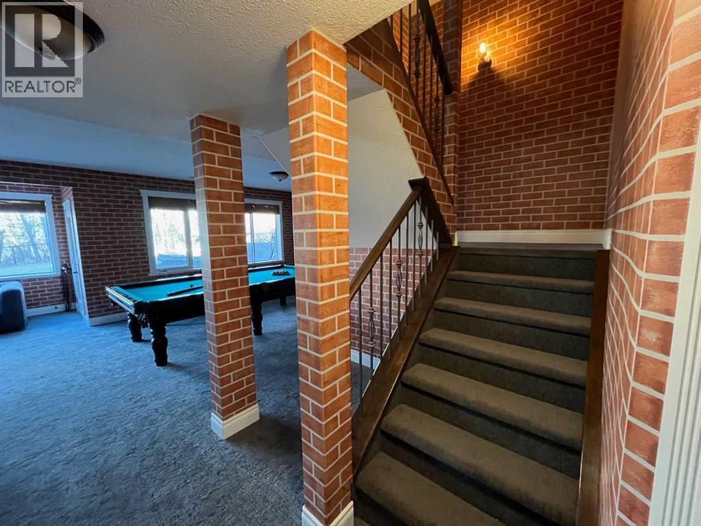 75 Royal Abbey Rise Nw, Calgary, AB - With Exterior