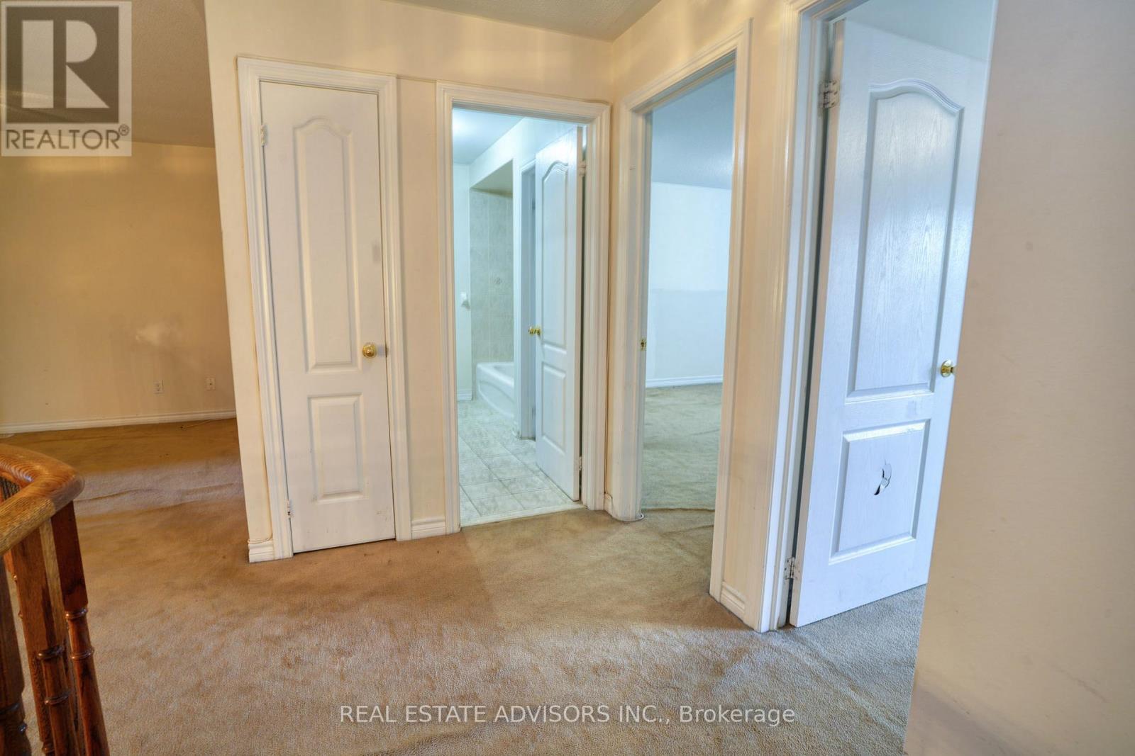 3208 Countess Crescent, Mississauga, ON - Indoor Photo Showing Other Room