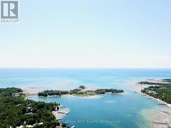 Harbour has easy access to open water Lake Huron. -