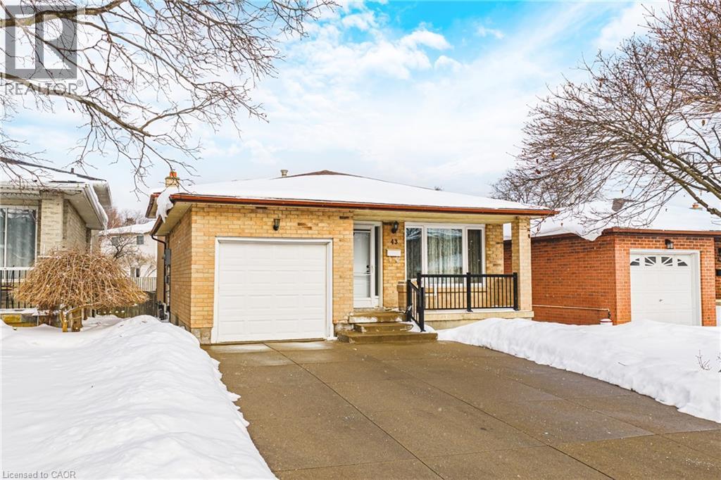 43 Everest Street, Hamilton, ON - Outdoor