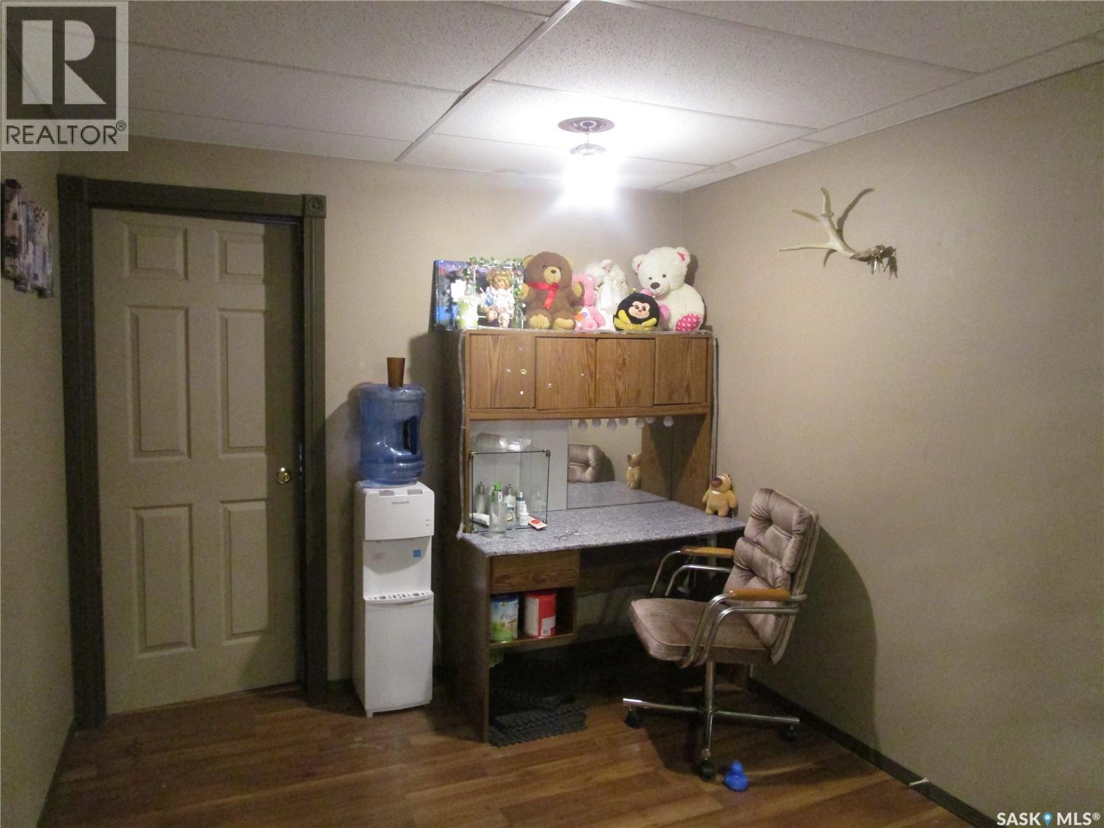 229 Centre Street, Assiniboia, SK