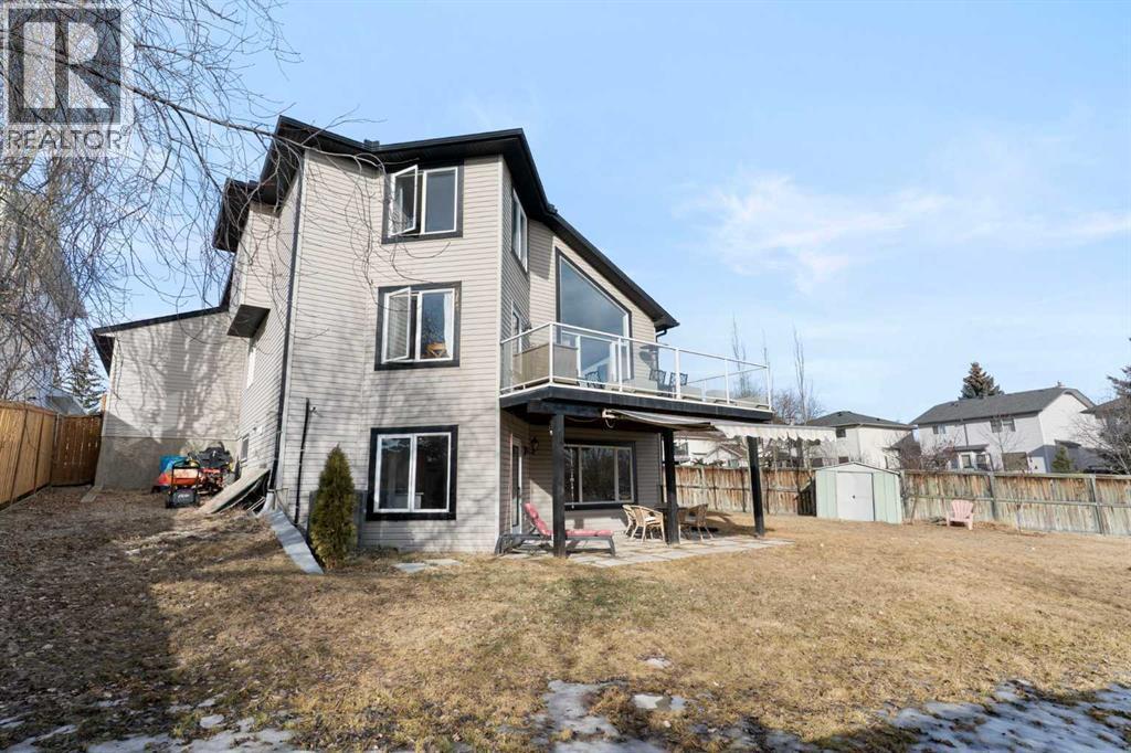 202 Schooner Close Nw, Calgary, AB - Outdoor