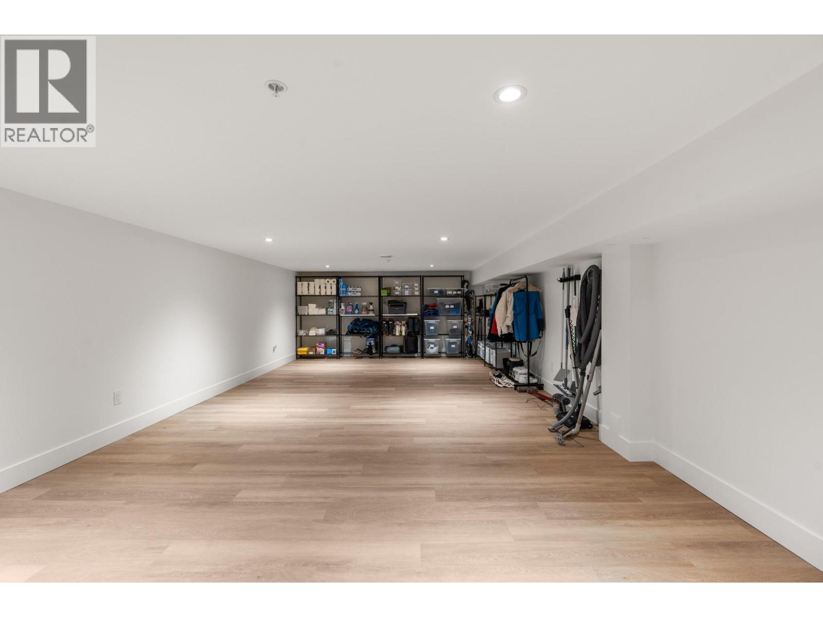 105 Predator Ridge Drive Unit# 22, Vernon, BC - Indoor Photo Showing Other Room