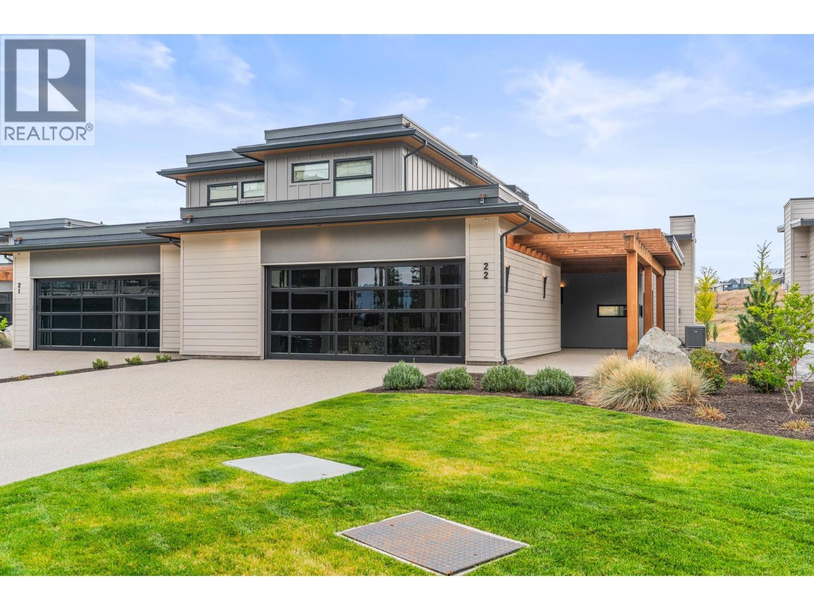 105 Predator Ridge Drive Unit# 22, Vernon, BC - Outdoor With Facade