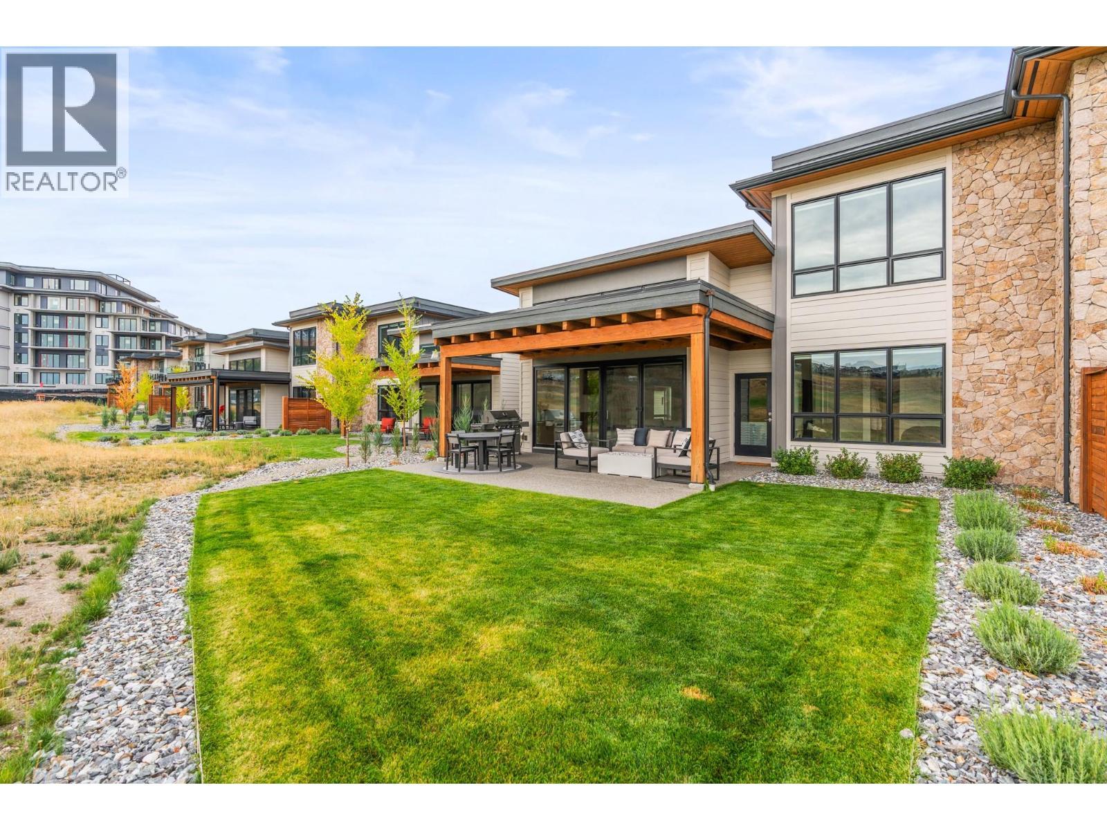 105 Predator Ridge Drive Unit# 22, Vernon, BC - Outdoor