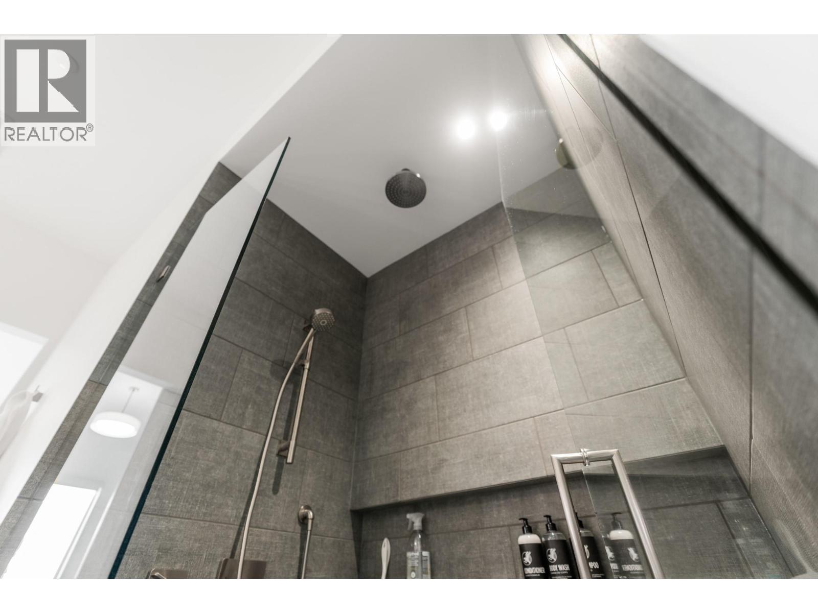 105 Predator Ridge Drive Unit# 22, Vernon, BC - Indoor Photo Showing Other Room
