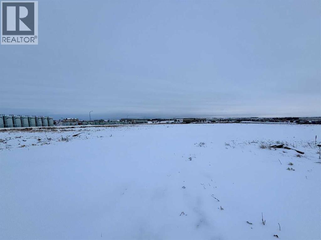 10201 79 Avenue, Clairmont, AB