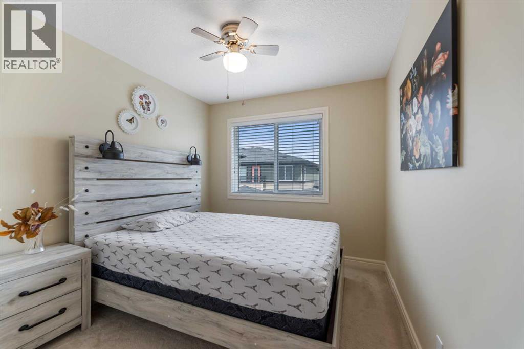 572 Savanna Boulevard Ne, Calgary, AB - Indoor Photo Showing Bedroom