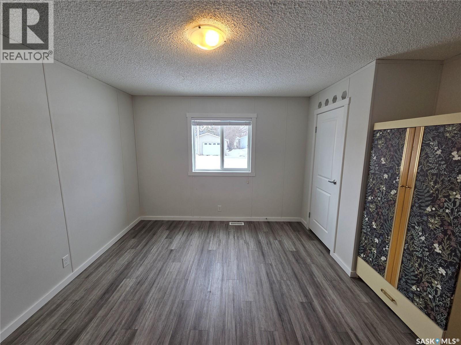 413 Railway Street, Kipling, SK - Indoor Photo Showing Other Room
